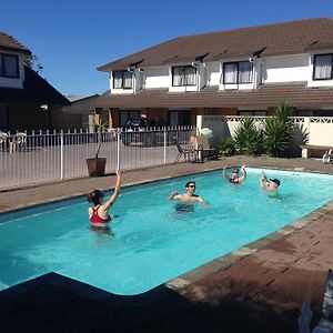 Palm City Motor Inn